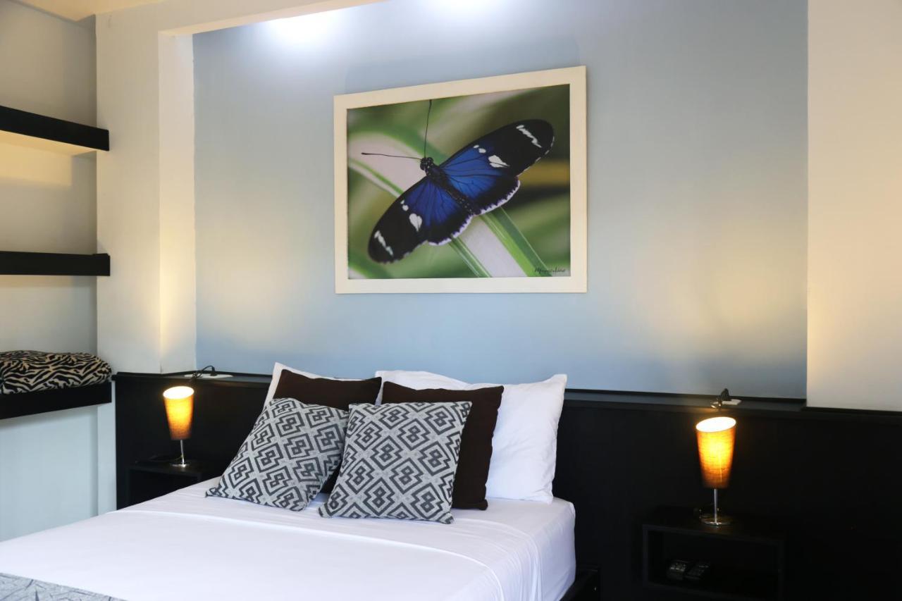 Hotel-Restaurante Ancora Puerto López Zewnętrze zdjęcie