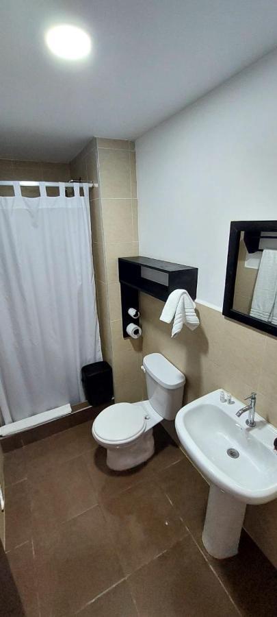 Hotel-Restaurante Ancora Puerto López Zewnętrze zdjęcie